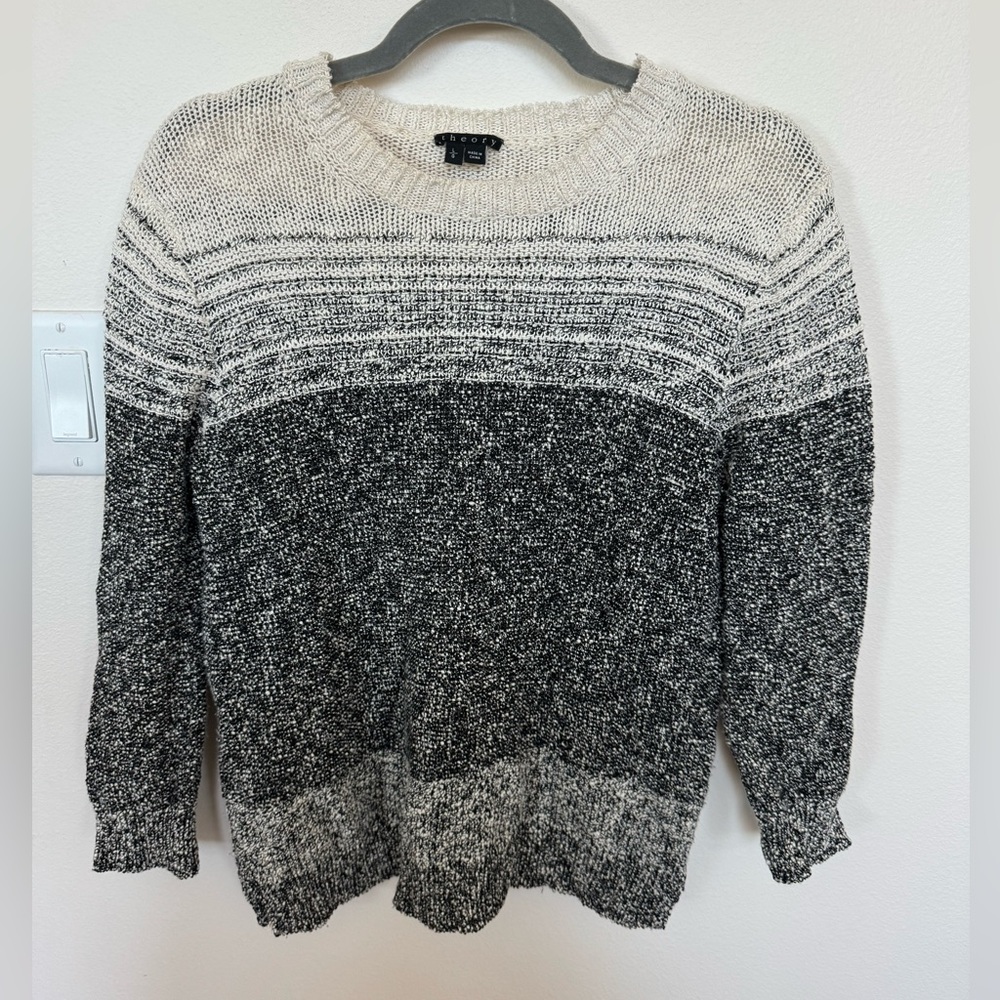 Theory threaded soft cotton sweater. Size Med/Large